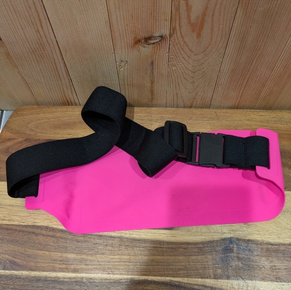 bobbris Pink and Gold Wristlet Clutch - Picture 5 of 5